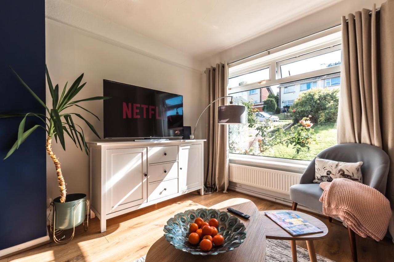 3 Bedrooms House Ideal For Long Stays! Southampton Buitenkant foto