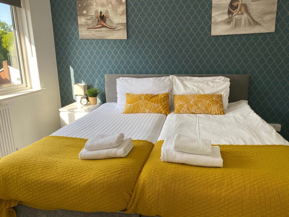 3 Bedrooms House Ideal For Long Stays! Southampton Buitenkant foto